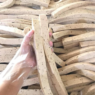 หมูยอเส้นสูตรพริกไทยดำ เส้นเปลือย(10เส้น)  สูตรพริกไทยดำไร้แ…