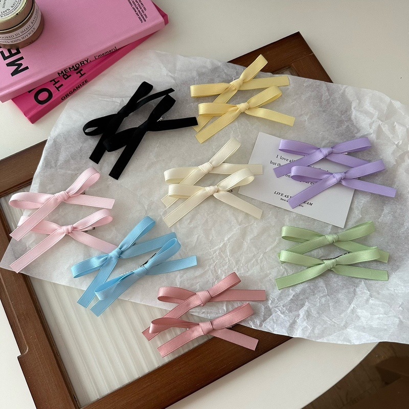 กิ๊บโบว์ติดผม ขนาดเล็กจิ๋ว 9.5 cm ราคา/คู่ สีสันพาสเทลสดใส สามารถติดพร้อมกันหลายชิ้นได้ น่ารักมากกก