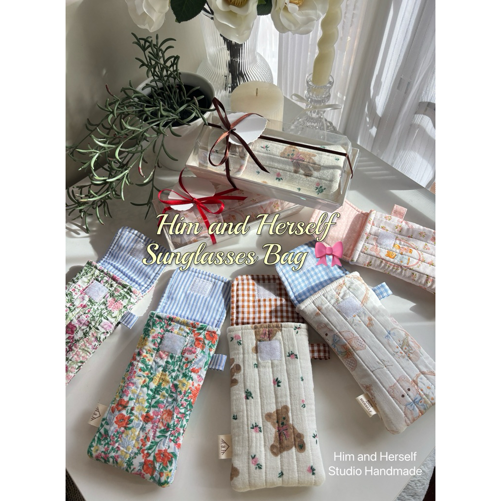 Glasses Bag กระเป๋าใส่แว่นตา 👓🧸💐🌷 By Him and Herself