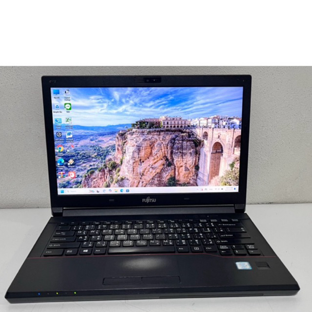 Fujitsu E546 E547 โน๊ตบุ๊ค Notebook มือสอง สภาพสวย สวยทน แข็งแรง Core i5 Gen5-7 Ram 4G SSD 250G  ฟรี