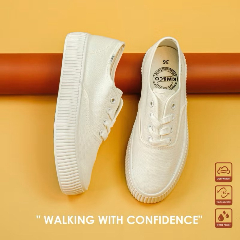 Kim&Co รองเท้าผ้าใบกันน้ำ (มือ2ใส่ครั้งเดียว) เบอร์38