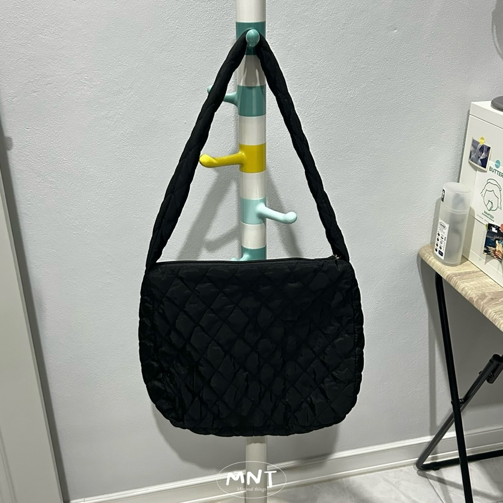 🖤กระเป๋าใบใหญ่สีดำ Fuffy