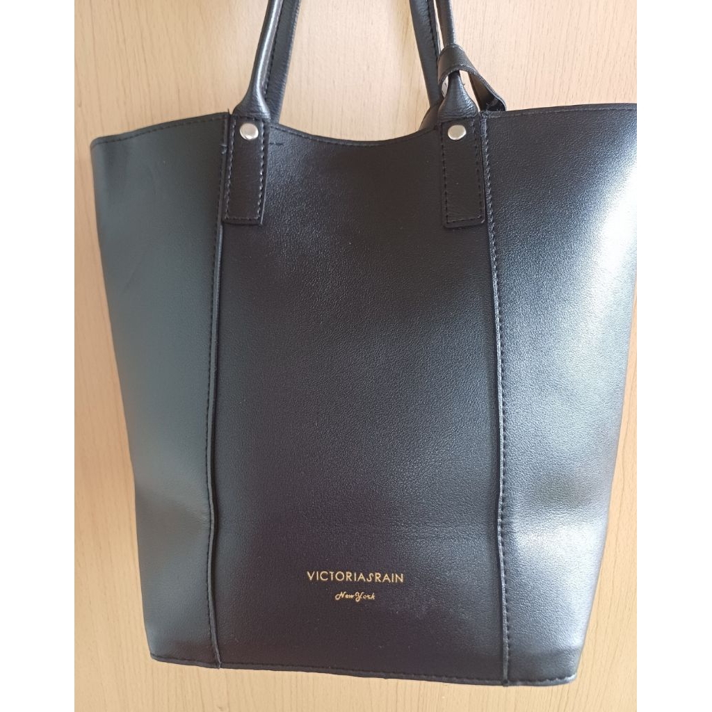 กระเป๋ามือสอง Vict0r¡aSR!n1