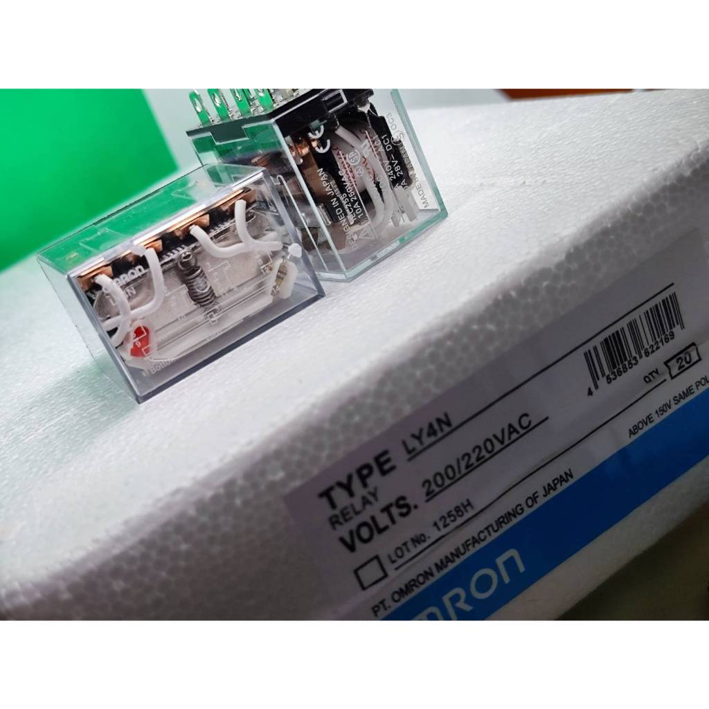 LY4N  4 คอนแทค 10A คอยน์ 12V / 24V / 220V มีสินค้าพร้อมส่งในไทย LY4N 220VAC 12VDC 24VDC 200/240VAC