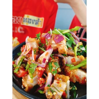 หมูกรอบพร้อมทาน (เกรดA )👉พร้อมน้ำจิ้มซีฟู้ดและหวาน