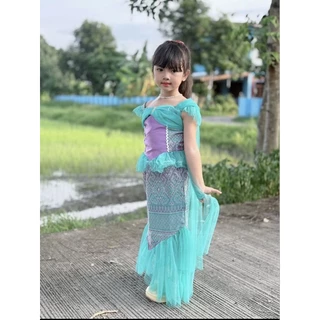 ชุด​ไทย​เด็ก​นางเงือก(ชุด​ไทย​ประยุกต์)​ วันสุนทร​ภู่​และ​วัน​ภาษา​ไทย ถ่ายจากงานจริง