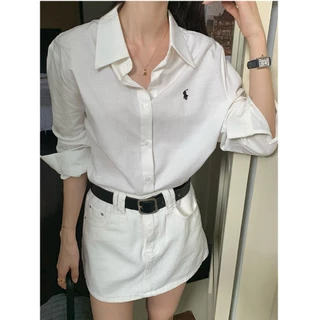 ♥เสื้อเชิ้ตแขนยาวสไตล์เกาหลี เสื้อกันแดดสำหรับผู้หญิง ปักลายม้าโพนี่ ลำลอง หลวมๆ อารมณ์เรียบง่าย ทันสมัยและอเนกประสงค์