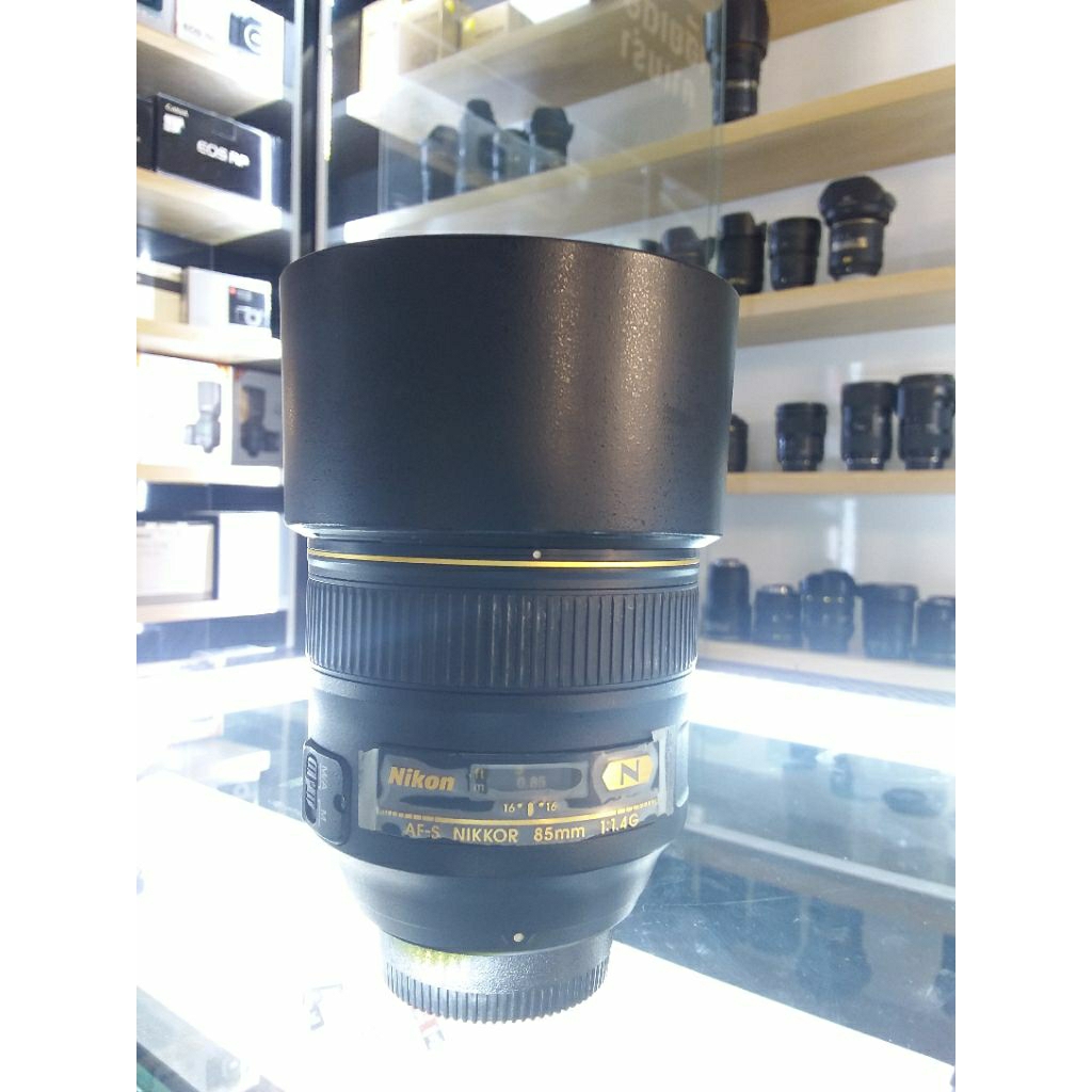 สาขา ม.ข.  : Nikon 85mm  F1.4G Nano  สภาพดี   ราคา 22113บาท