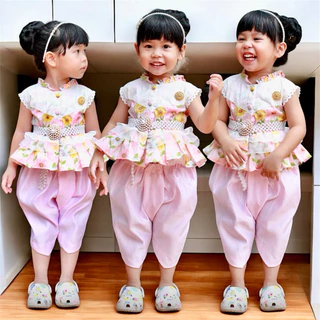 ชุดไทยเด็กผู้หญิง ชุดไทยใส่ไปโรงเรียน ชุดไทยราคาถูก เสื้อ และโจงกระเบน