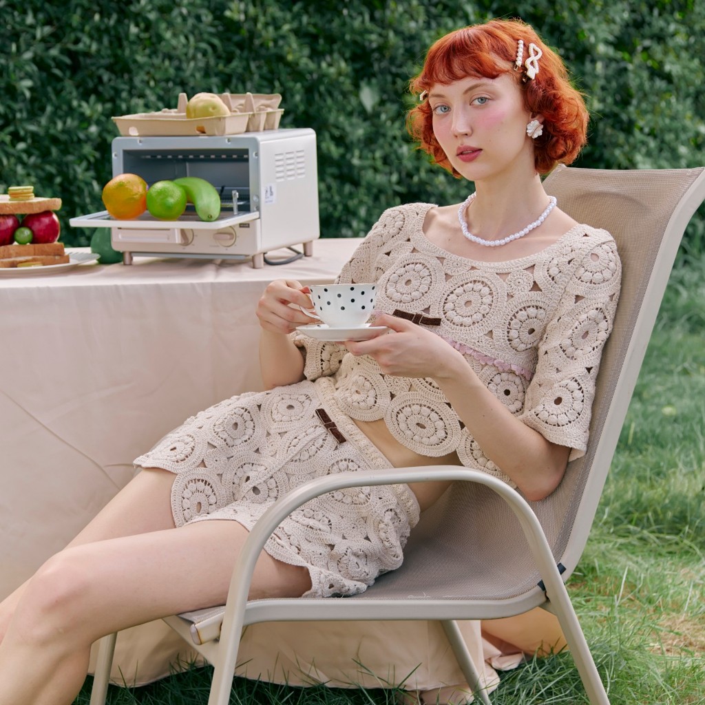 LINENNE - Holiday Set (ชุดเซ็ตเสื้อกับกางเกงงานถักโคเช)