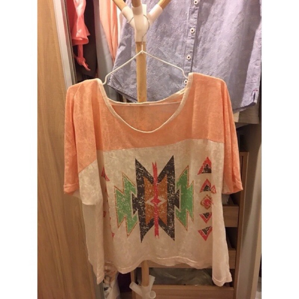 เสื้อยืด over size Style โบฮีเมี่ยนแบรนด์ Win Heart ผ้าเบานิ่ม อกได้ถึง 44