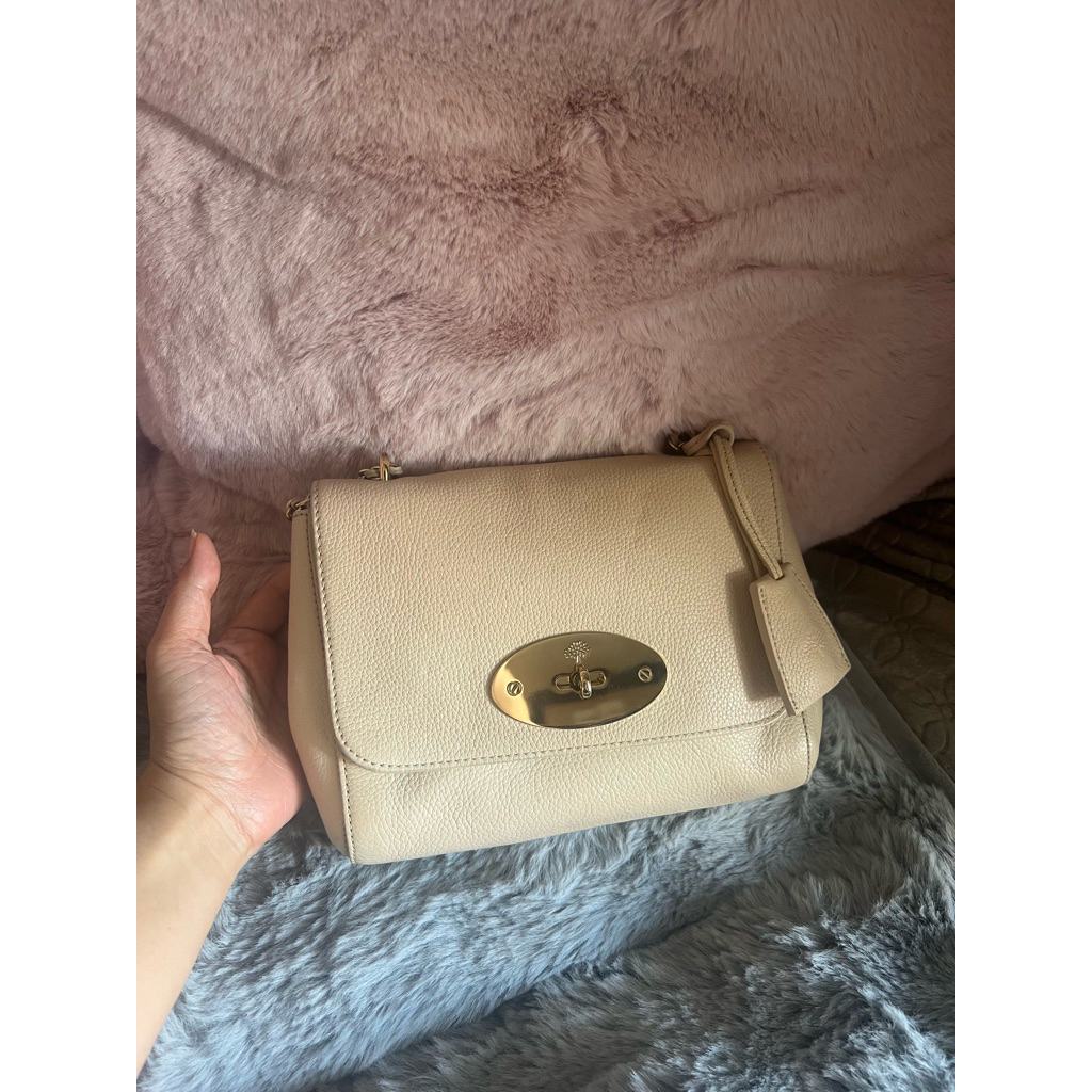 กระเป๋า mulberry lily สีเบจ สภาพสวย ไม่มีตำหนิหนัก
