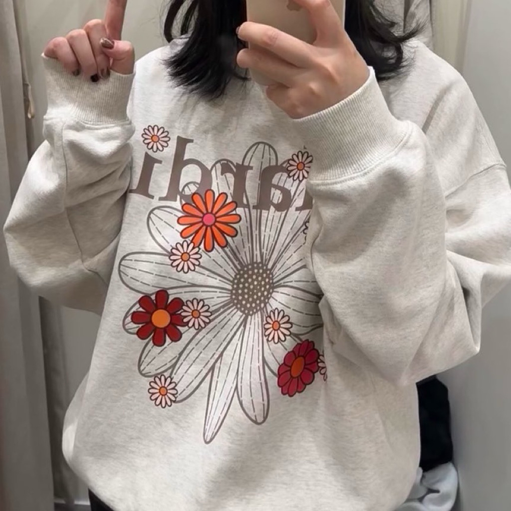 [พร้อมส่ง] Mardi Flowermardi Sweatshirt สเวตเตอร์