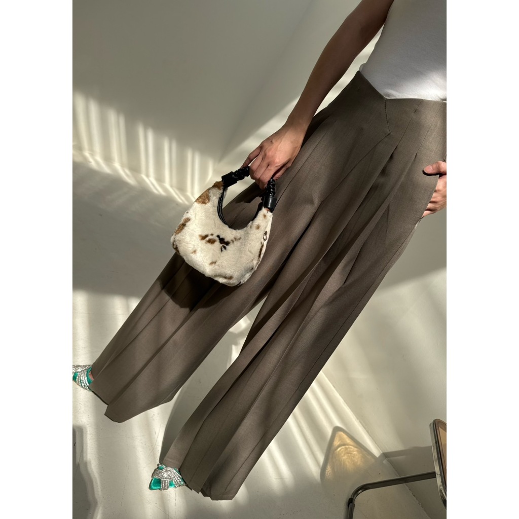 colourblockmatter – Liam  High Waist Pants กางเกงขายาวเอวสูง ขาบาน