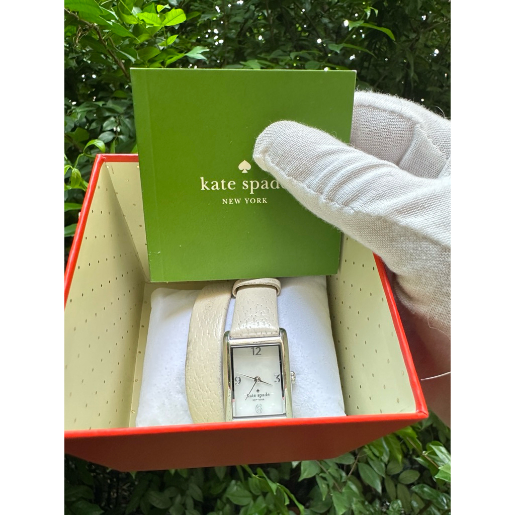 นาฬิกา Kate Spade Ladyมือสองพร้อมกล่อง care book พร้อมใช้ USED