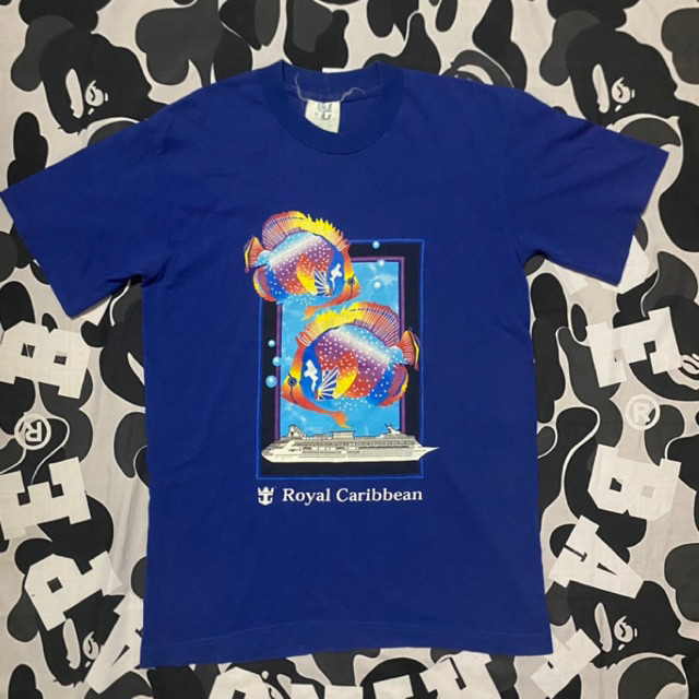 เสื้อยืดวินเทจ Royal Caribbean มือสอง คอฟิต
