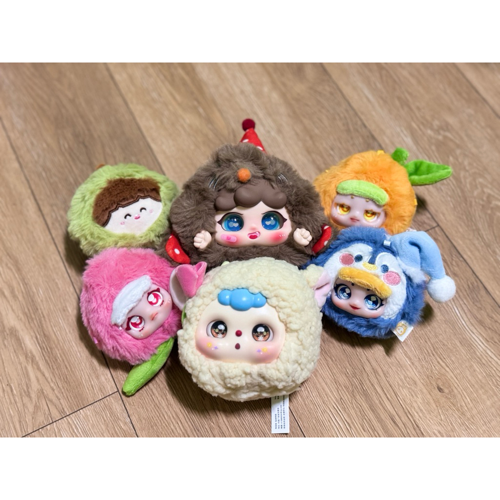 [มือสอง] Art Toy • Set 1 • ตุ๊กตาสะสมน่ารัก (ไม่มีกล่อง/ไม่มีการ์ด)