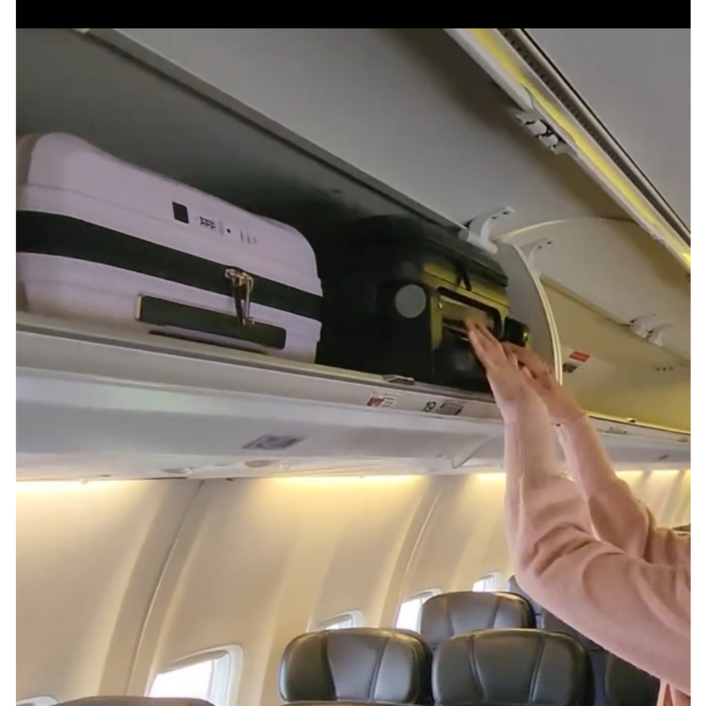 TernX 2-IN-1 Carry on Luggage & Stroller กระเป๋าเดินทาง รถเข็นเด็กขึ้นเครื่องบินได้ ราคา ถูกที่สุด ดีลบีเคเค แกลเลอรีภาพที่ 6