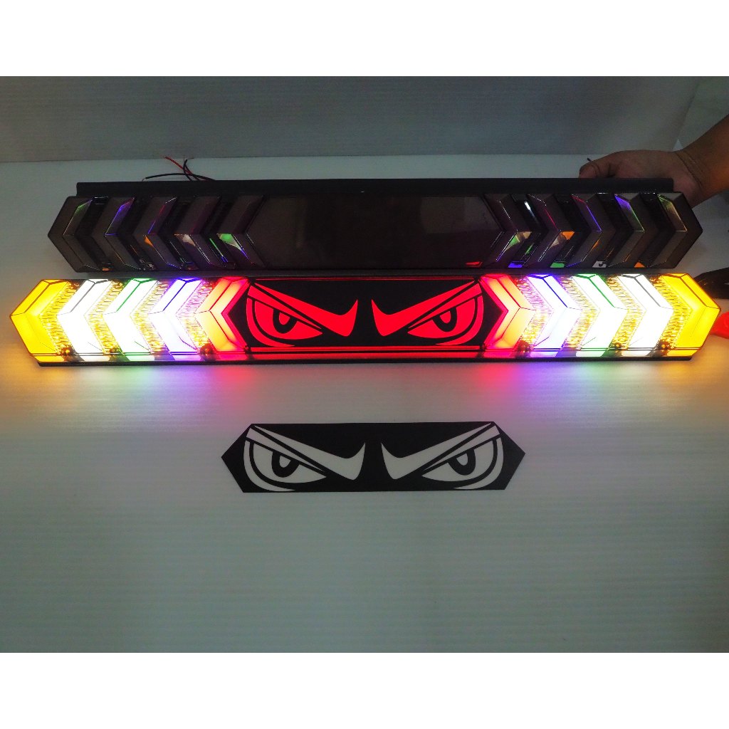 (ราคาต่อชิ้น) ไฟท้ายรุ่นเรซซิ่ง ไฟท้าย ติดรถบรรทุก แต่งรถ ยาว 60 cm รองรับไฟ 12v-24v