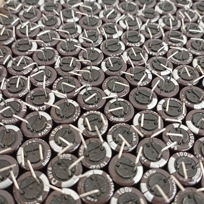 1ตัว NXA 100UF 100V Capacitor คาปาซิเตอร์ ขนาด 1025mm รูปที่ 4