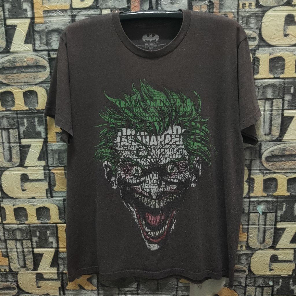 เสื้อมือ 2 Joker ป้ายปั้มคอ Batman ไซส์ L รอบอก 44 นิ้ว ยาว 28 นิ้ว ผ้าบาง 60/40