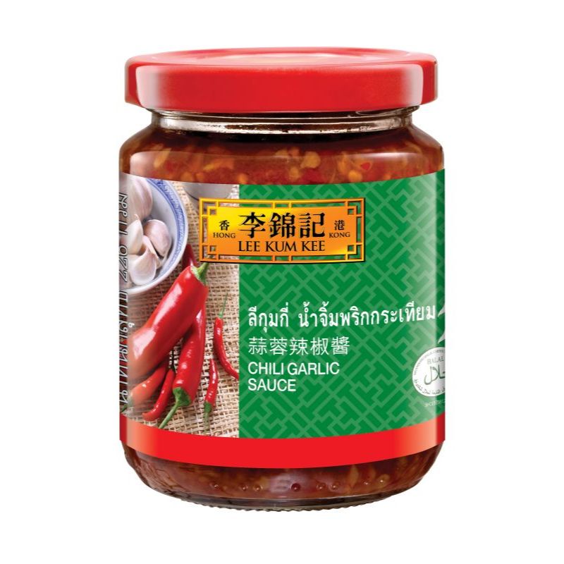 LEE KUM KEE CHILI GARLIC SAUCE 226 G. ลีกุมกี่ น้ำจิ้มพริกกระเทียม 226 กรัม