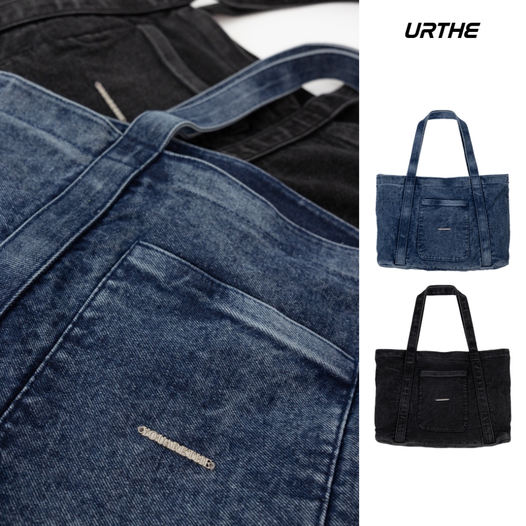 URTHE - กระเป๋า ยีนส์ฟอก รุ่น THE FRAME TOTE