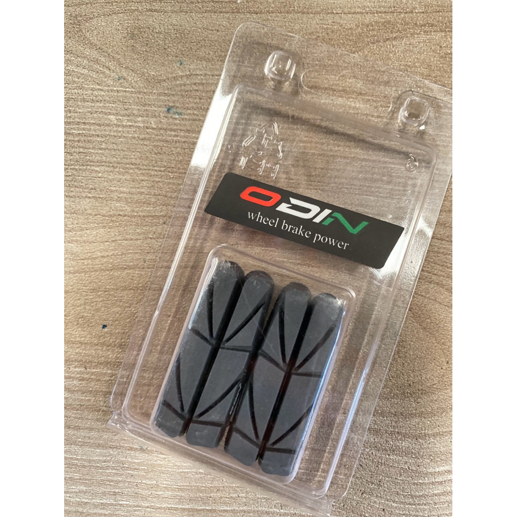 ชุดผ้าเบรค ODIN ROAD สำหรับจักรยาน ใช้ได้กับวงล้อคาร์บอน