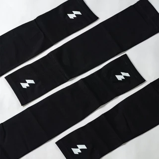 MOTIVE ปลอกแขน Arm Sleeves รุ่น AeroSkin ปลอกแขนกันแดด ปลอกแขนวิ่ง ไร้รอยต่อ