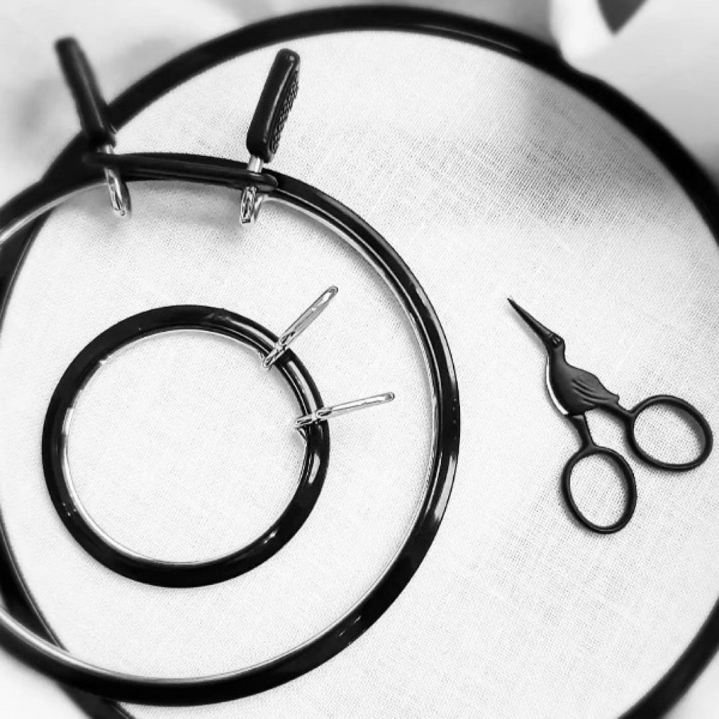 Nurge Spring Embroidery Hoop สะดึงหนีบงานปัก