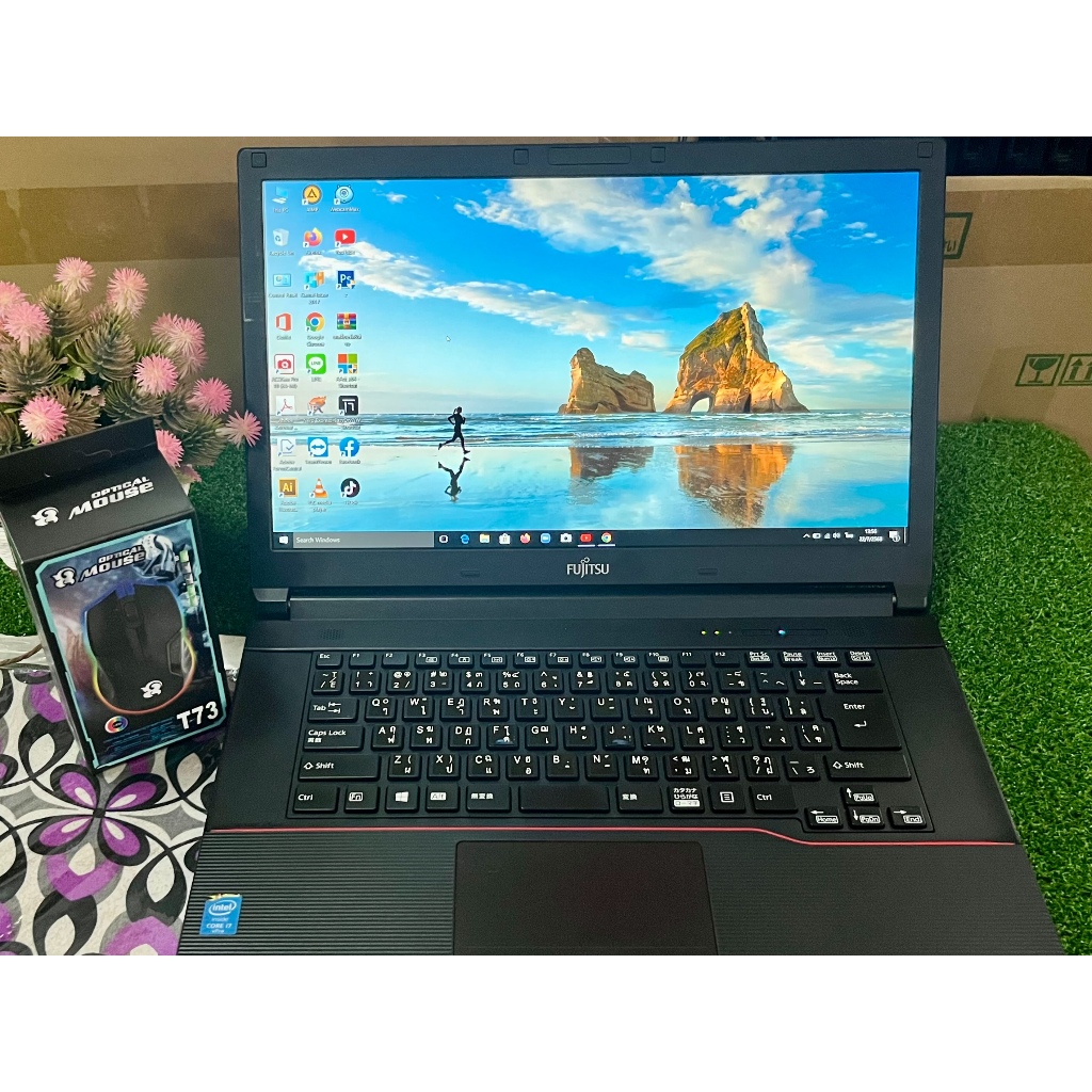 โน๊ตบุ๊ค fujitsu A744 / M lntel (R) CORE (TM) i 7-4610M   CPU 3.00 ghz 3.00 ghz RAM 4HDD500GBLED15 "