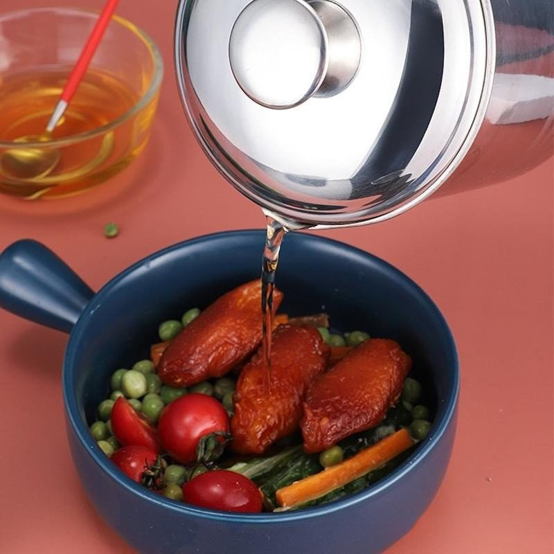 หม้อกรองน้ำมันสแตนเลส หม้อกรองน้ำมันสแตนเลส 1.3L แบบหนา ทนต่อความร้อน พร้อมตะแกรงกรอง มีฝาปิดและที่จับ สะดวก - รูปที่ 3