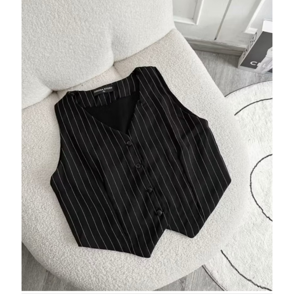 เซ็ตเสื้อกั๊ก+กระโปรงเอวต่ำ ร้านAnonashop