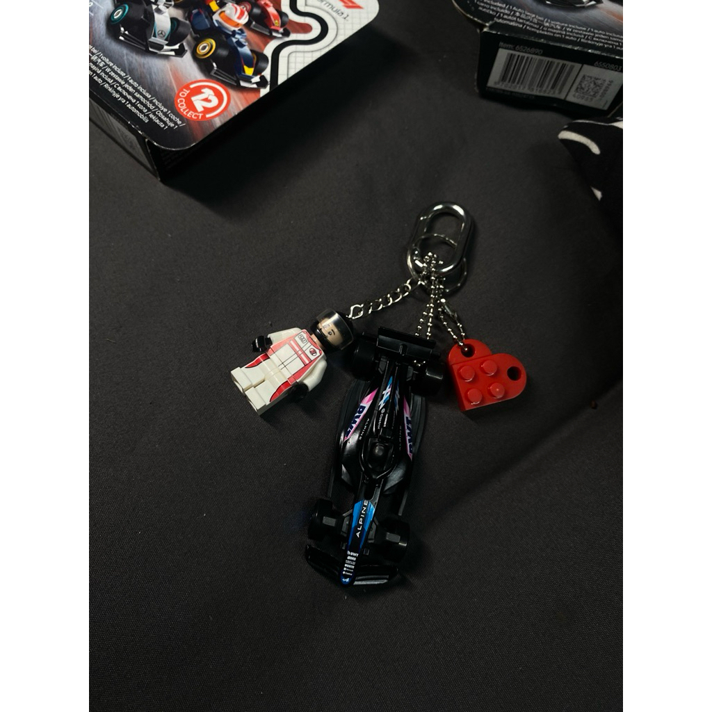 Carabiner Hotwheels F1 BWT🏎️