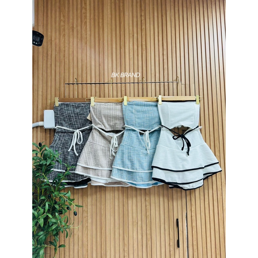 🍭🌷งานเซตเกาะอกผ้าชาแนล 🌷🍭  🏷️BK BRAND   🌟🌷งานเซตเกาะอกแต่งกุ้นสม็อคหลัง งานเสริมฟองน้ำ กระโปรงชั้นแต่งกุ้นเชือกผู - รูปที่ 7