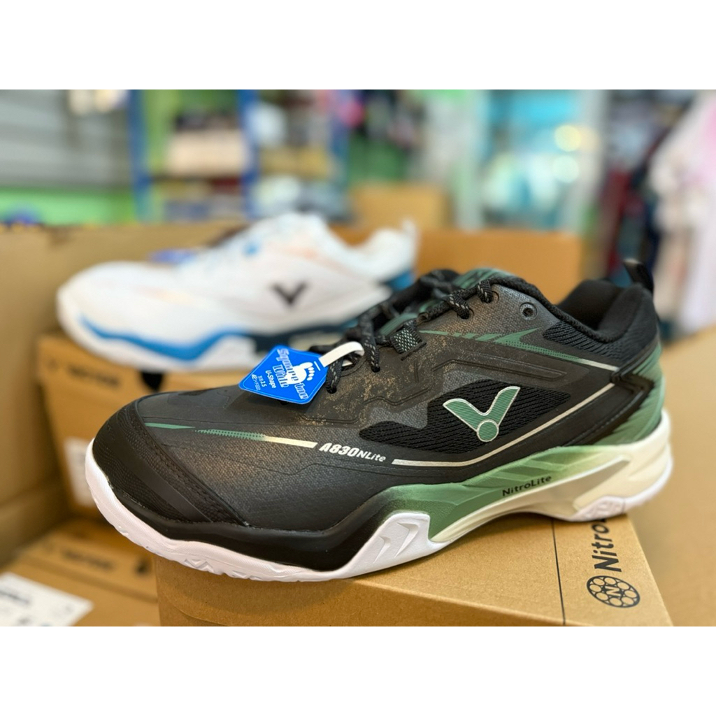 รองเท้าแบด Victor A830 nitrolite 2025
