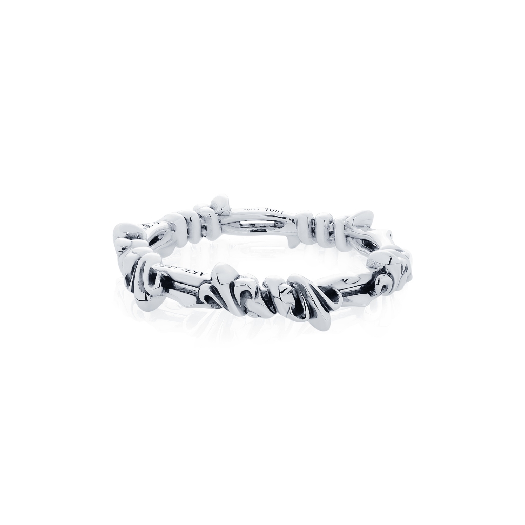 AKE AKE Galaxia Revelation ring แหวนเงินแท้925 ขัดเงาพิเศษ พร้อมลงดำขับลาย ประดับคริสตัล