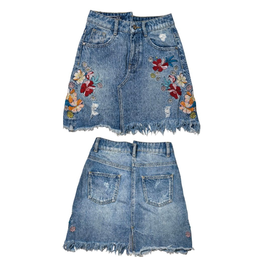 กระโปรงยีนส์ SEMIR มือสอง size xs