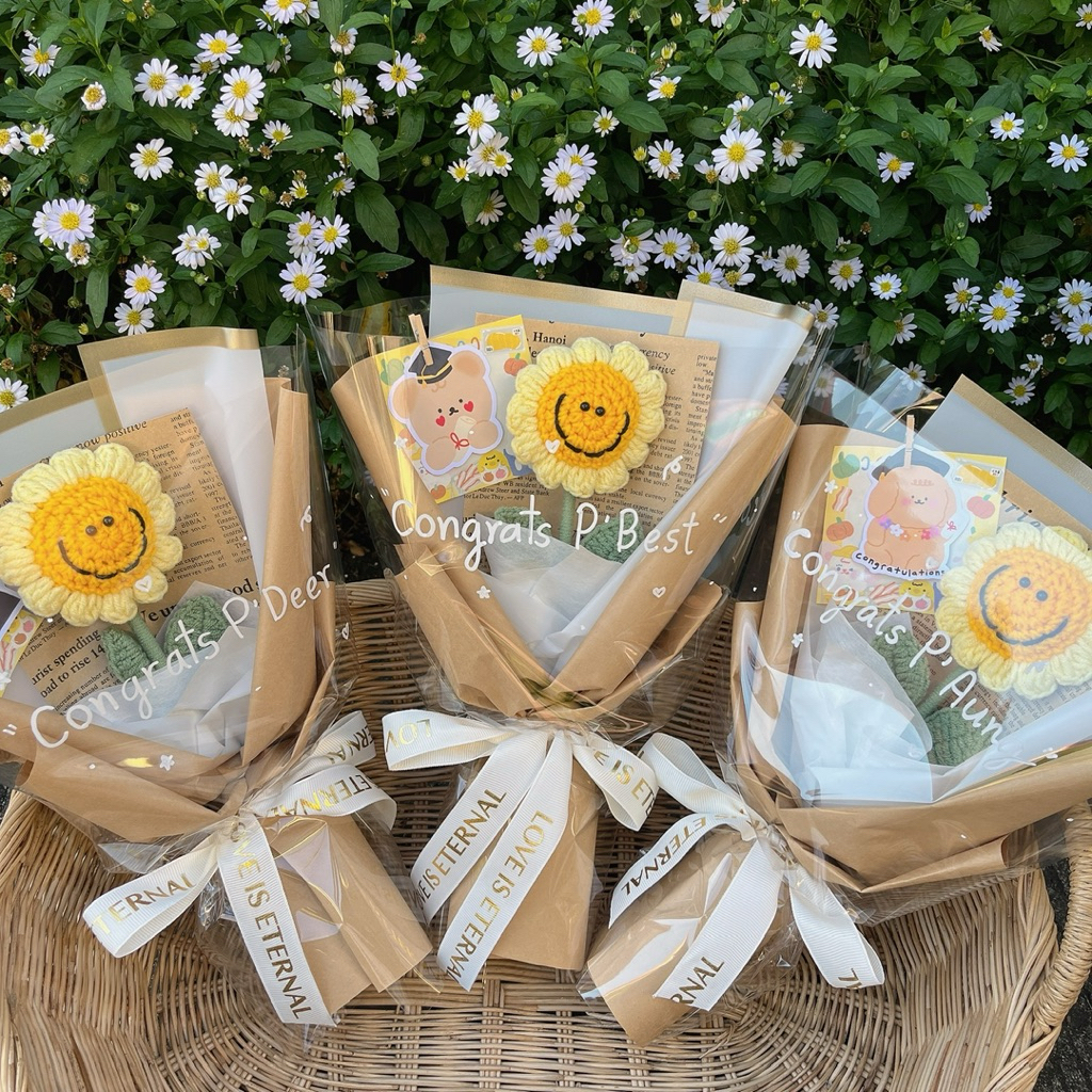 ช่อดอกทานตะวันถักไหมพรม 1 ดอก/ช่อ🌻 มีบริการเขียนข้อความที่พลาสติกฟรี💐เพิ่มความพิเศษขึ้นอีก 100% BQ-CRO-SF-1-2