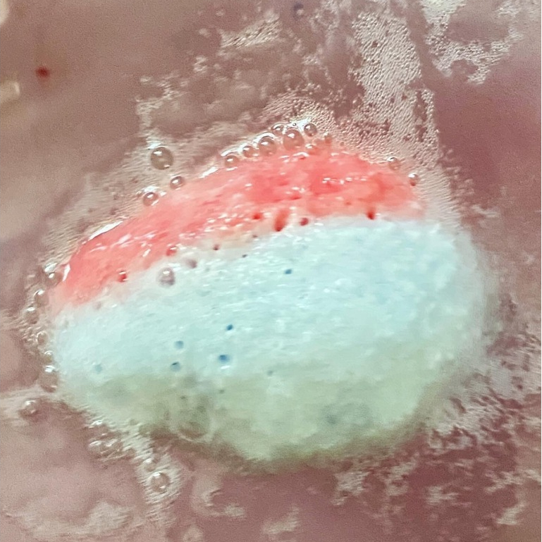 TINTI® บาธบอมเด็ก ลูกใหญ่ มีเซอร์ไพรส์ 4 ชิ้นด้านใน 140g Dragon Egg สบู่เด็ก ของเล่นอาบน้ำจากเยอรมนี - รูปที่ 3