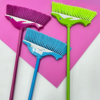 (ยกโหล 12 ชิ้น) No.2135 ไม้กวาด ไม้กวาดไนลอน  ทำจากไนลอนอย่า…