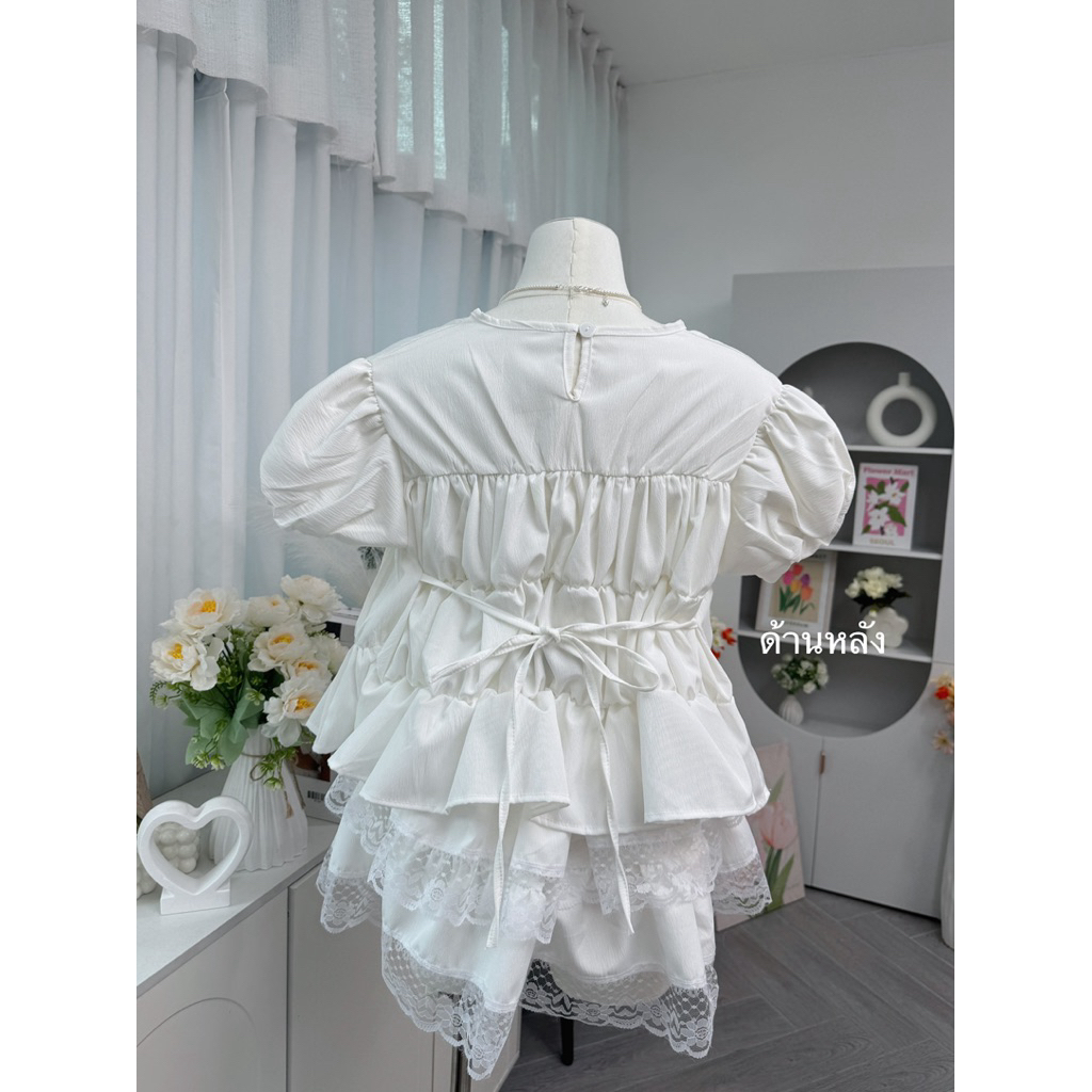 (อก32-38 )เสื้อขนมชั้นคอกลมแขนบอลลูน  ทรงสวยน่ารัก - รูปที่ 2