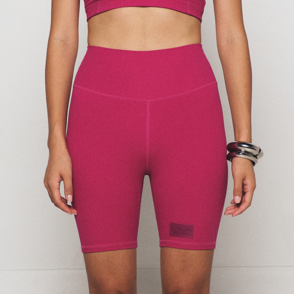 In-Line Bikers in High Pink (กางเกงขาสั้นออกกำลังกาย)
