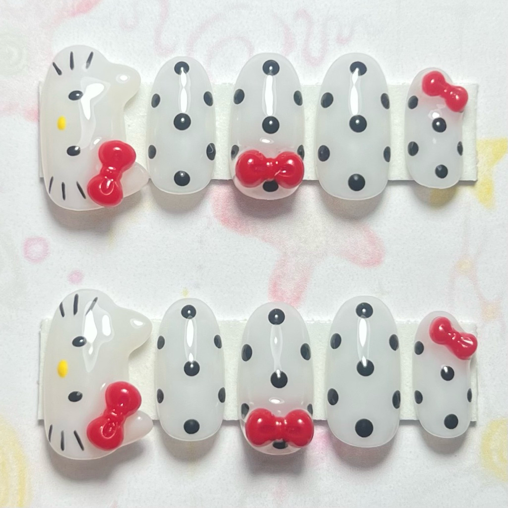 เล็บเจลแท้ ลายคิตตี้