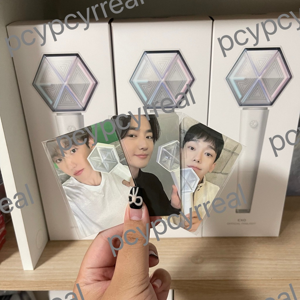 [ใช้โค้ดลด20% เหลือ1528] {พร้อมส่ง} แท่งไฟ EXO OFFICIAL V3 FANLIGHT(ได้การ์ดของแถม)