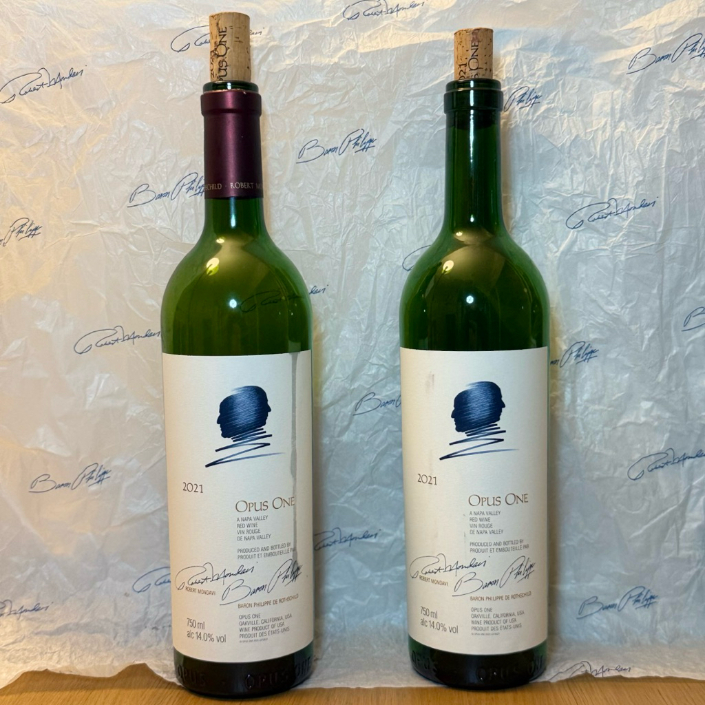 ขวดไวน์เปล่า Opus One 2021 ขนาด 750ml พร้อมจุกไม้คอร์ก 2 ขวด (รุ่นหายาก)
