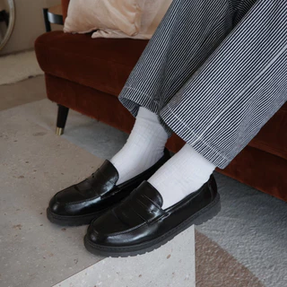 (ผู้หญิงหรือผชเท้าเรียวลด 1 ไซซ์) รองเท้าโลฟเฟอร์ Vida รุ่น Mask Loafer V3 ทรง Unisex ใส่ได้ทั้งชายหญิง