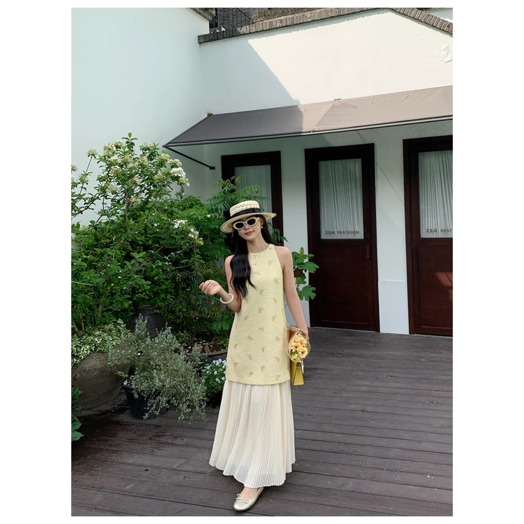 【Karlyn】เดรสยาวแขนกุด แต่งระบาย สีสันสดใส ทรงสวยมาก  ใส่เที่ยว ใส่ไปทะเล