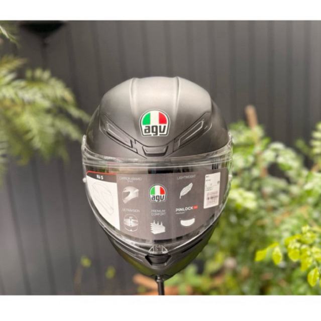 หมวกกันน็อค AGV K6 S MATTBLACK