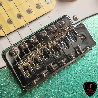 Gusta GST-01 HSS Sparkle กีตาร์ไฟฟ้า Electric Guitar [แถมฟรี กระเป๋าใส่กีต้าร์+สายแจ็ค+ปิ๊ก]